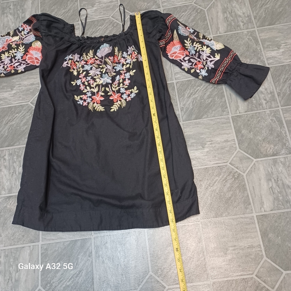 Free People Size XS Embroidered Black Off-Shoulder Dress - Picture 10 of 12